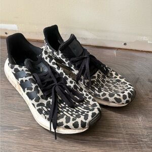 adidas Women's Black & Cream Leopard Knit Sneakers